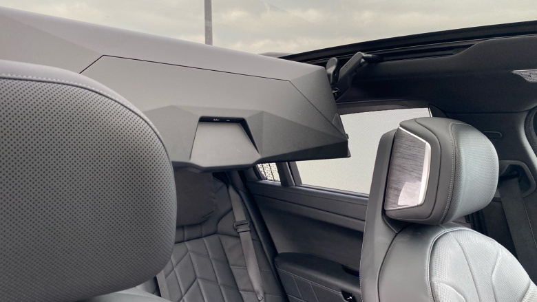 BMW 7 Series M760e xDrive 4dr Auto Saloon